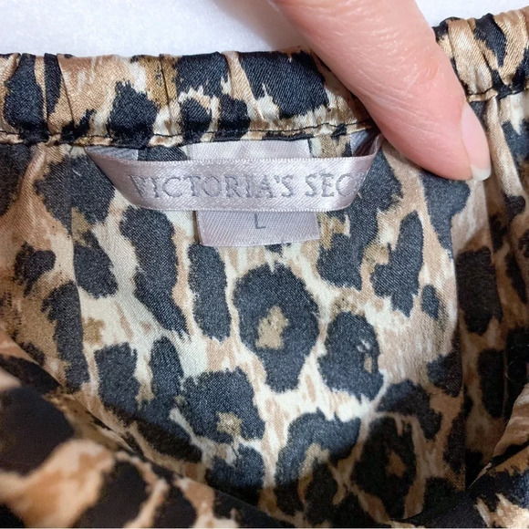 Victoria’s Secret Satin Leopard Slip Dress Nightgown - Picture 5 of 5